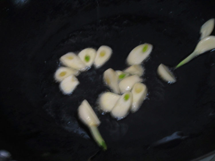 洋葱炒鸡肉片步骤4