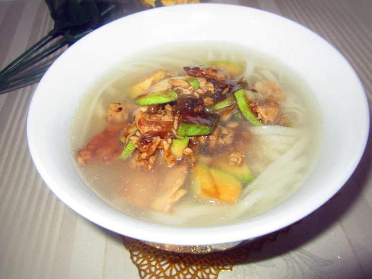 西葫芦鸡片拌面步骤11
