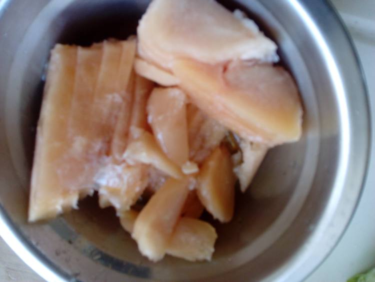西芹土豆炒鸡肉步骤2