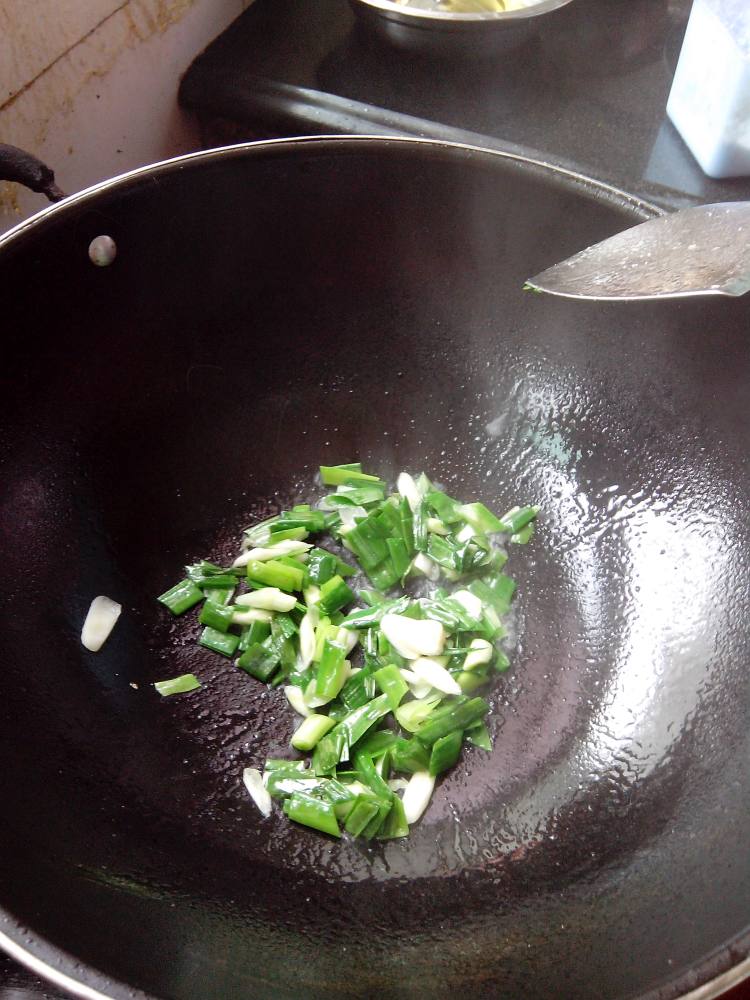 蒜香鸡肉步骤5