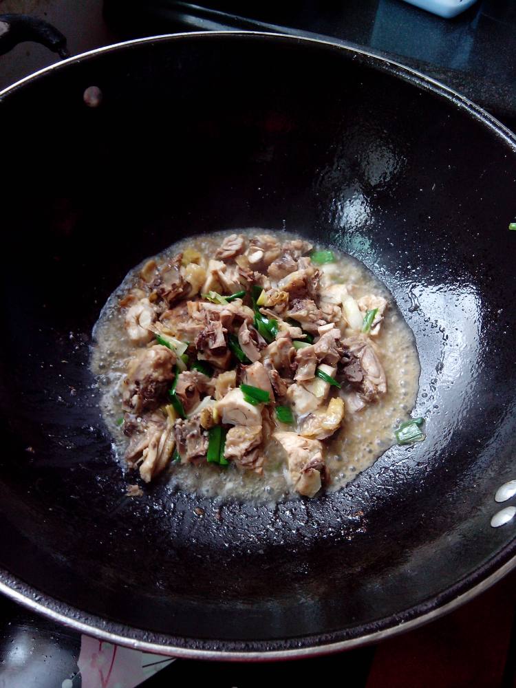 蒜香鸡肉步骤7