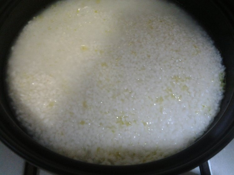 塔吉锅鸡煲饭步骤2