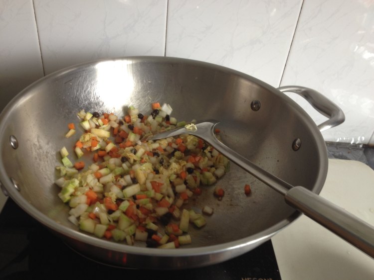 豆豉时蔬炒饭步骤6