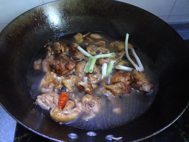 土豆南瓜炖鸡块步骤5