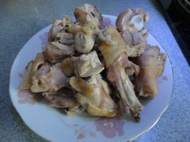 土豆南瓜炖鸡块步骤1