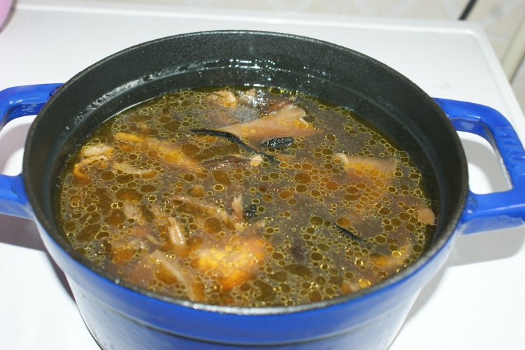 野菌炖鸡步骤5
