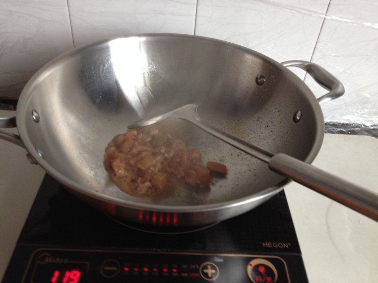 土豆鸡丁步骤5