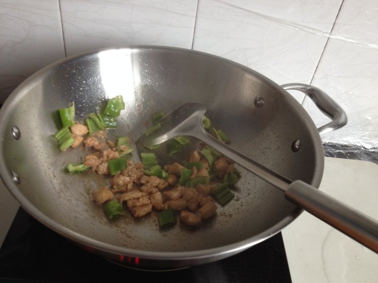 土豆鸡丁步骤6