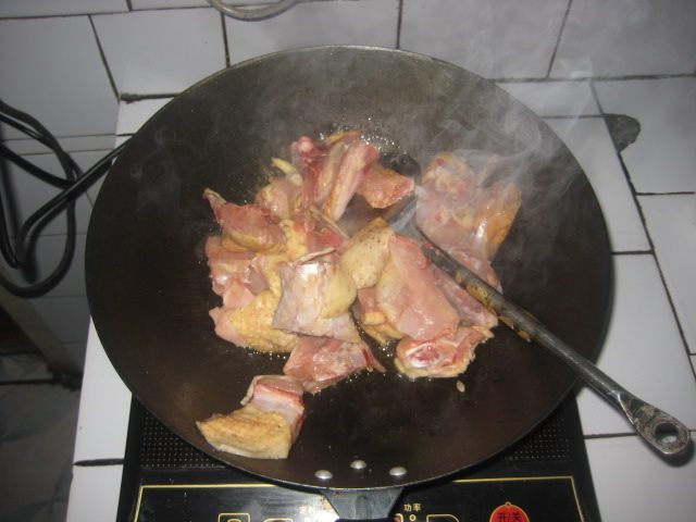 小鸡蘑菇大炖菜步骤5
