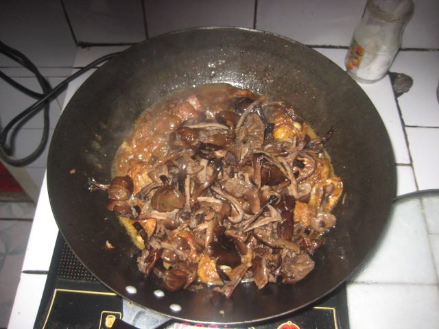 小鸡蘑菇大炖菜步骤12