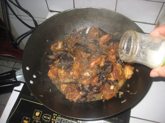 小鸡蘑菇大炖菜步骤13