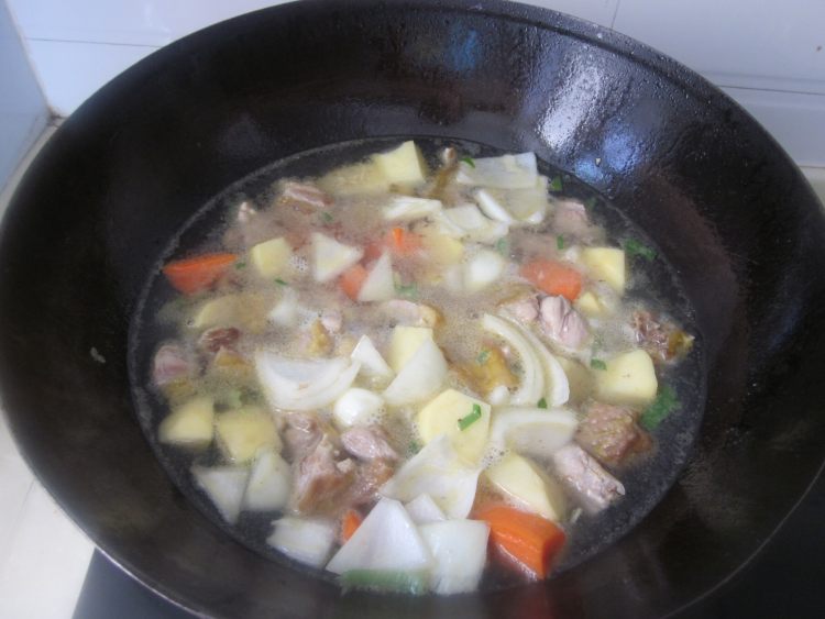 咖喱土豆鸡步骤7