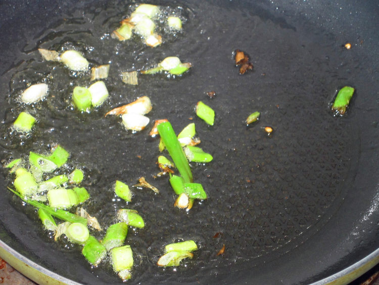 青椒土豆炒鸡片步骤4