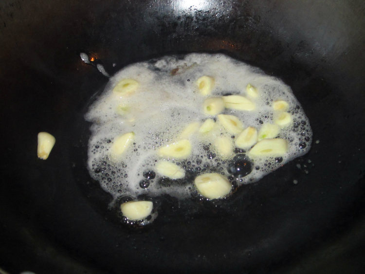 荷叶饼夹鸡丝步骤3