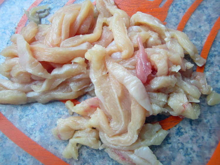 荷叶饼夹鸡丝步骤1