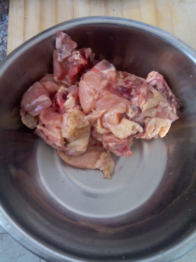 小鸡烧土豆步骤1