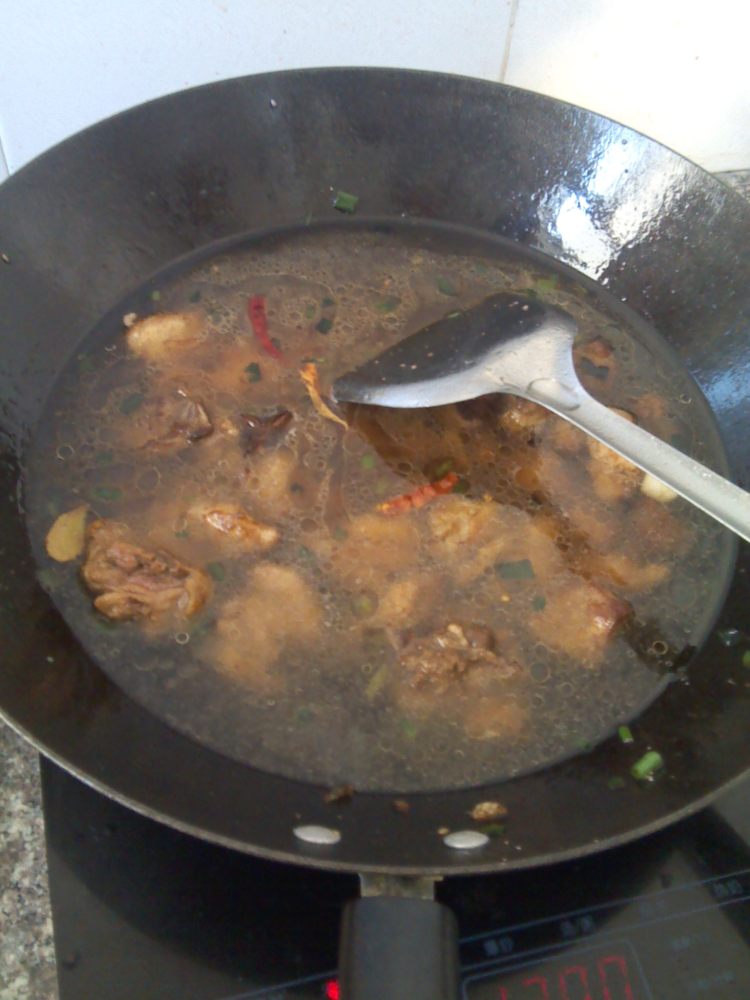 小鸡烧土豆步骤7