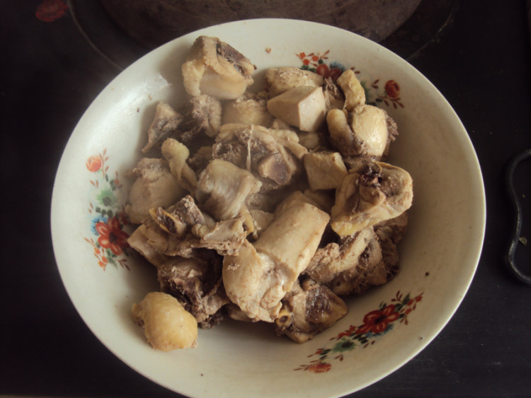 土豆鸡肉烩土豆粉步骤6