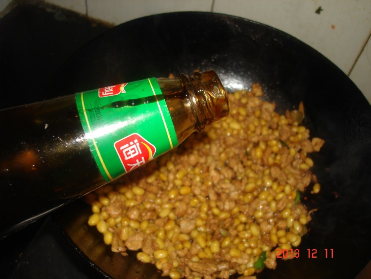 鸡肉炒黄豆步骤13