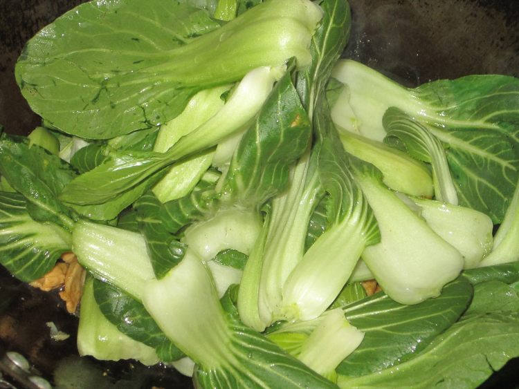 蚝油青菜鸡片步骤6