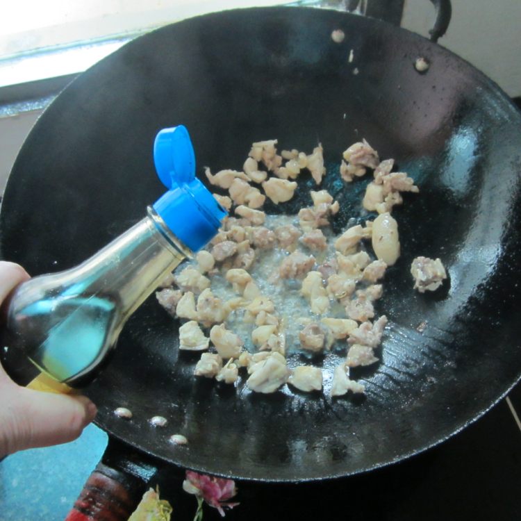 鸡肉胡萝卜丝步骤6