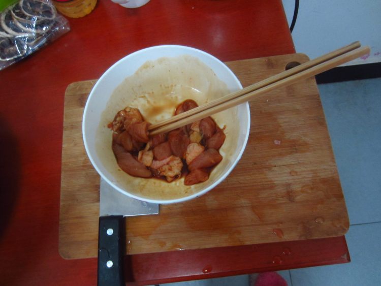 咖喱土豆鸡块步骤3