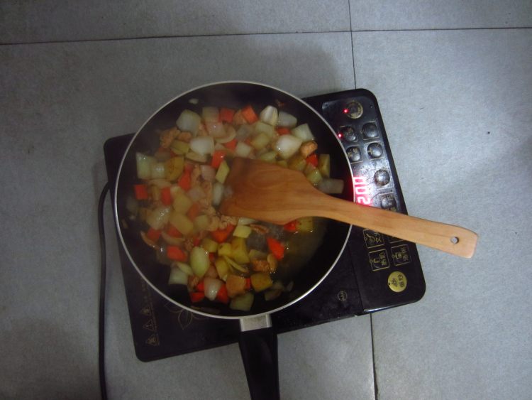 咖喱土豆鸡块步骤11