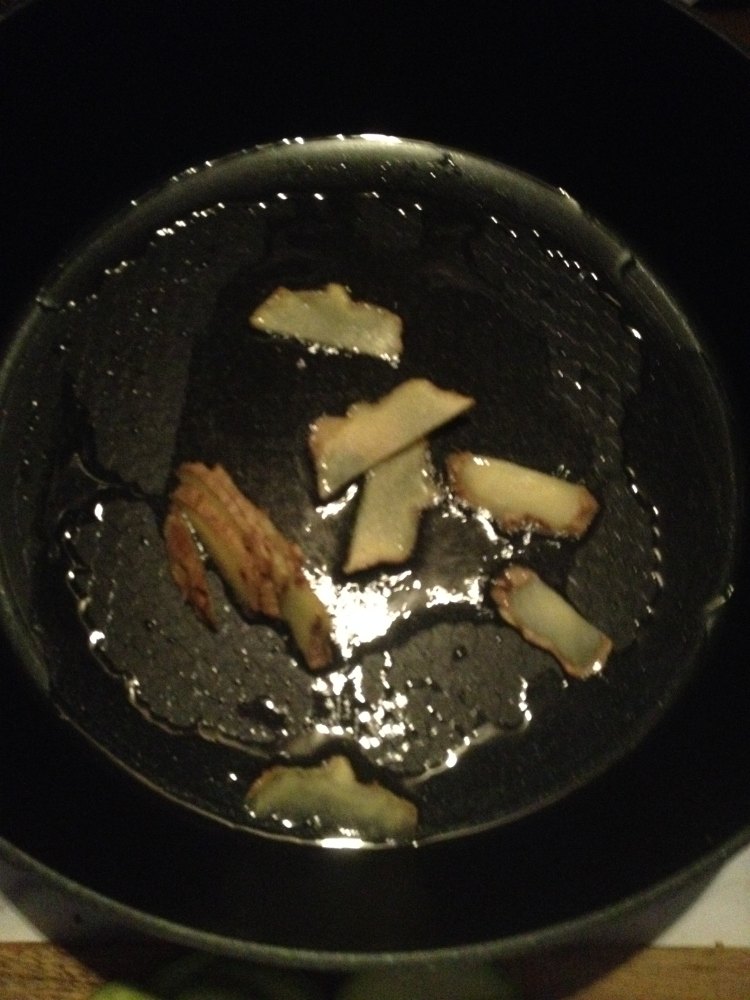 香菇鸡肉步骤5