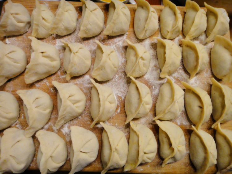 芹菜鸡肉饺子步骤9