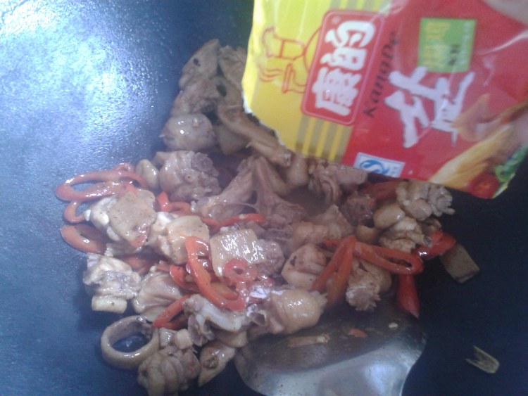 爆炒盐焗鸡步骤6