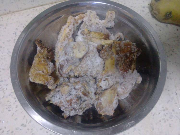 辣椒炒鸡肉步骤4