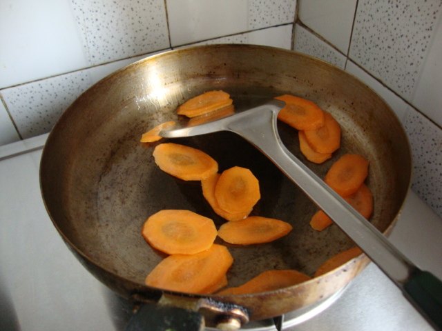 腰果鸡片步骤7