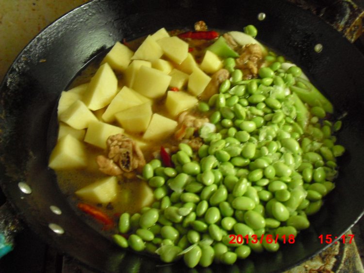 黄豆土豆鸡块步骤4