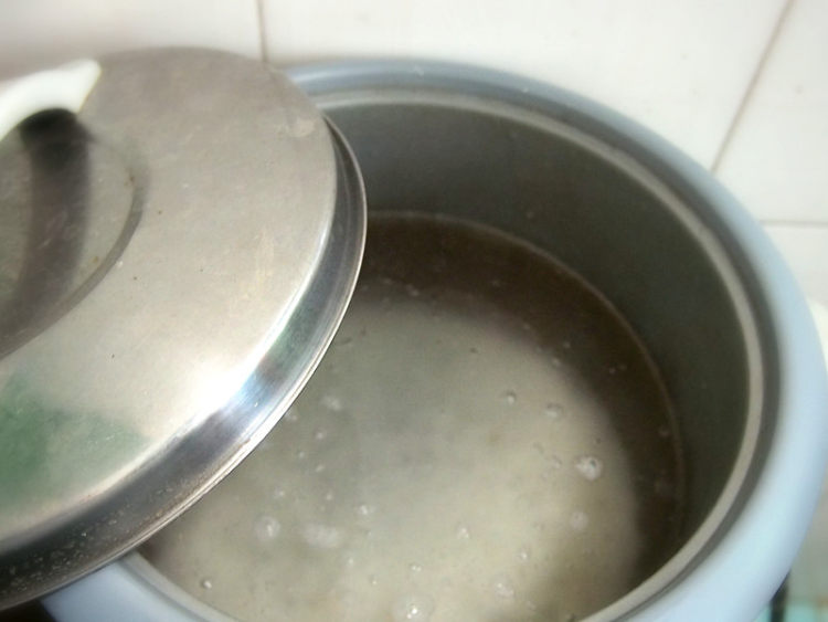 香菇皮蛋鸡肉粥步骤4