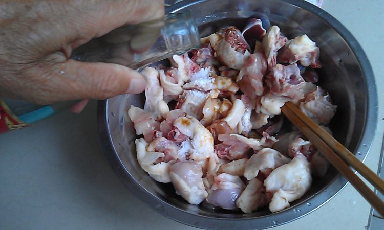 荷香鸡步骤3