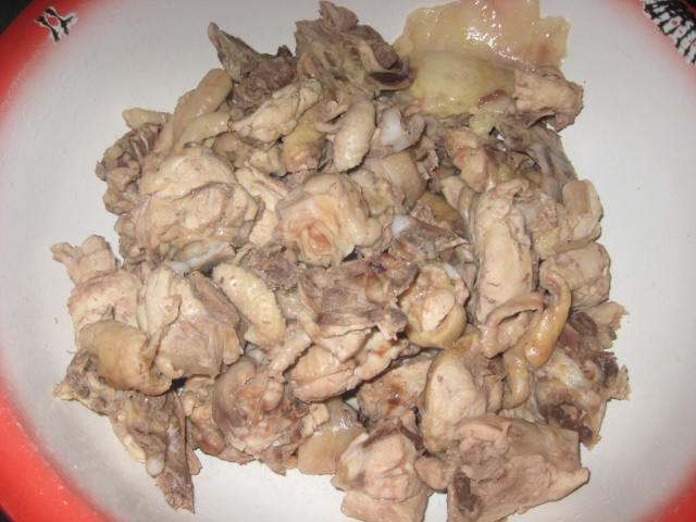 鸡肉炖粉条步骤1