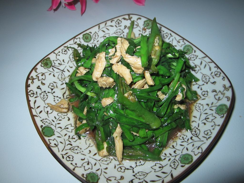 韭菜炒鸡肉步骤10