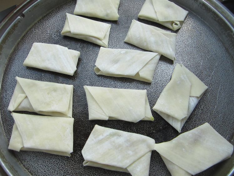 馄饨皮小饼步骤6