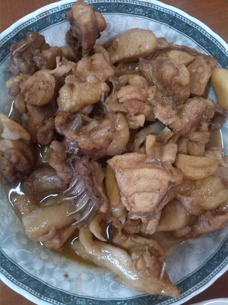 葡萄酒香叶炒鸡肉步骤10