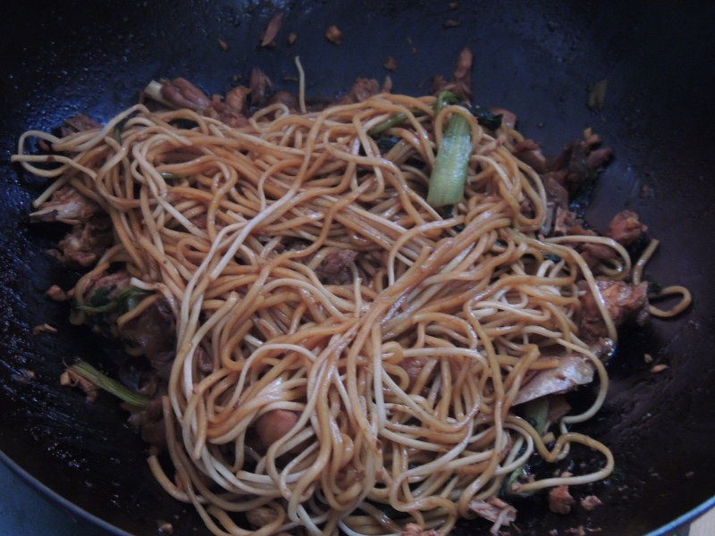 鸡肉焖面步骤15