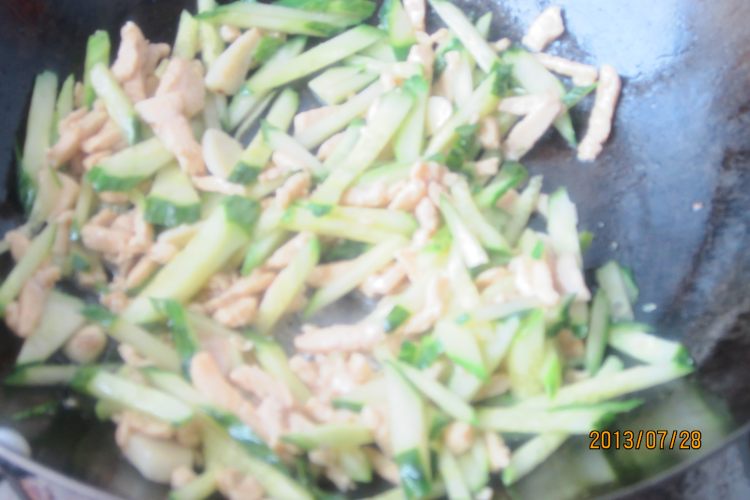 黄瓜鸡丝拌饭步骤8