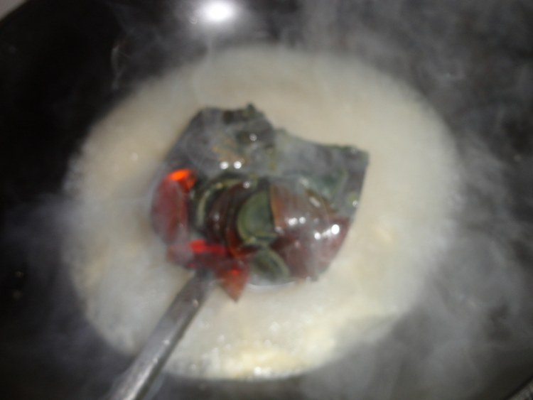 鸡丝菠菜汤步骤7