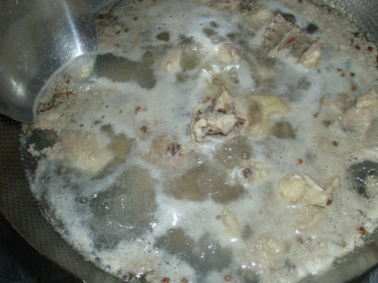 胡萝卜炒鸡步骤2