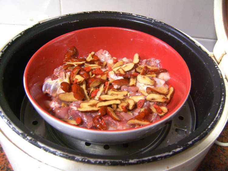 红枣蒸鸡肉步骤7