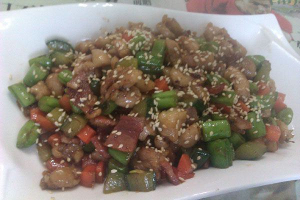 芝麻鸡丁步骤6