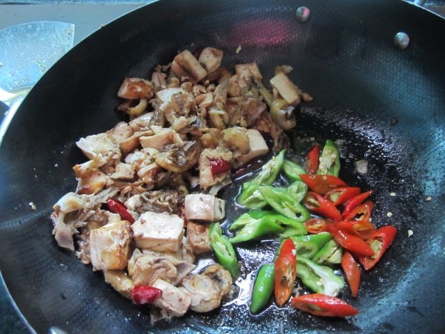 豆腐烧鸡步骤7