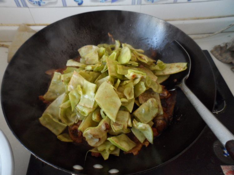 小鸡炖梅豆步骤10