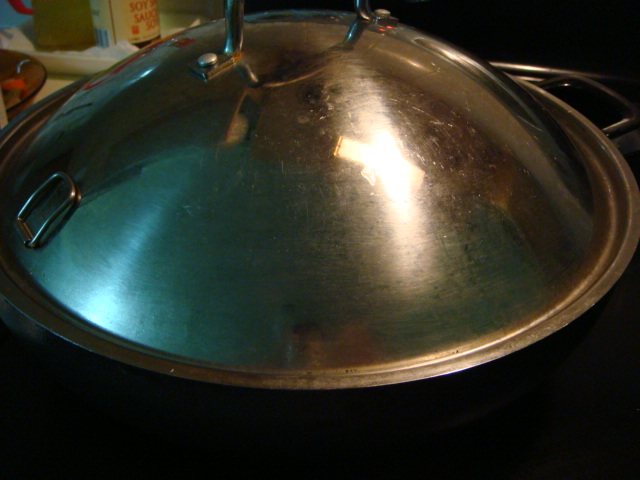 蚝油豆角焖鸡肉步骤6