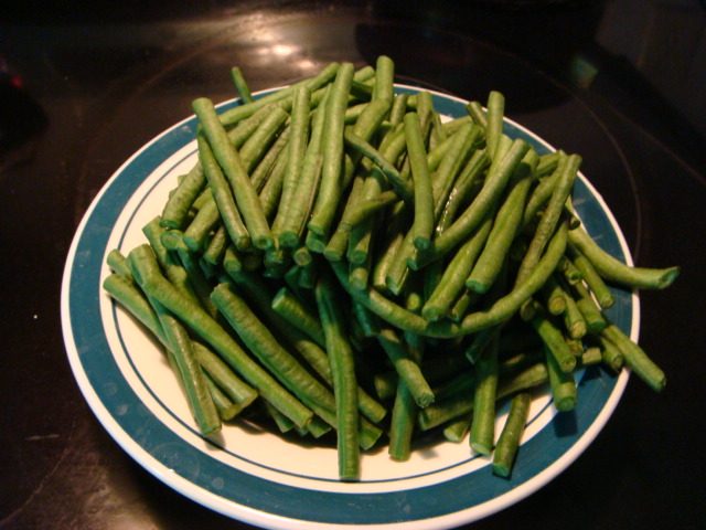 蚝油豆角焖鸡肉步骤3