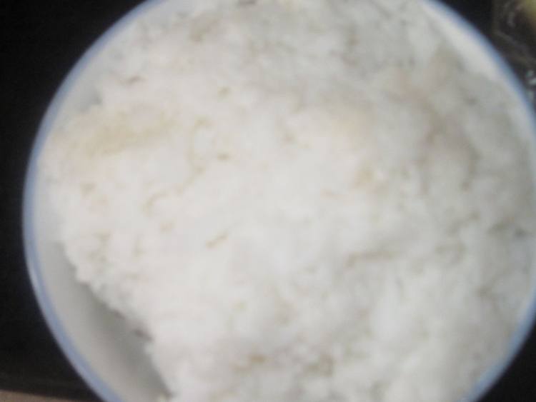 咖喱鸡肉炒饭步骤4